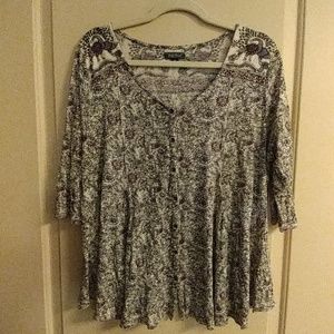 Lucky Brand Elbow Sleeve button front knit top